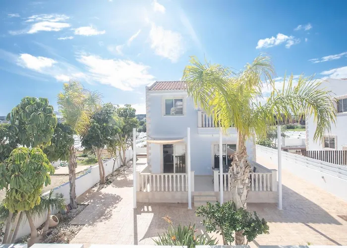 Tonia Seaview Villas